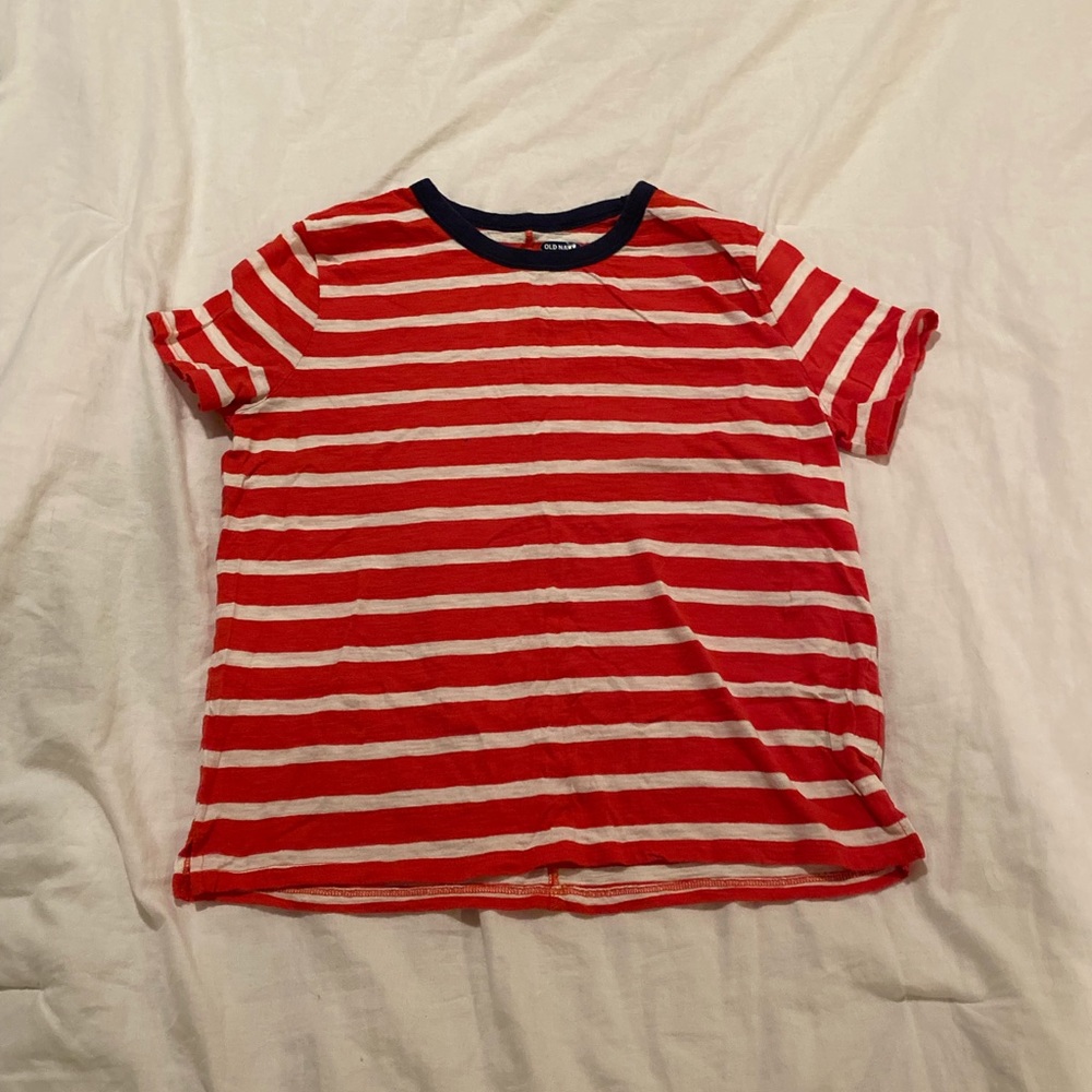 Old Navy T-shirt